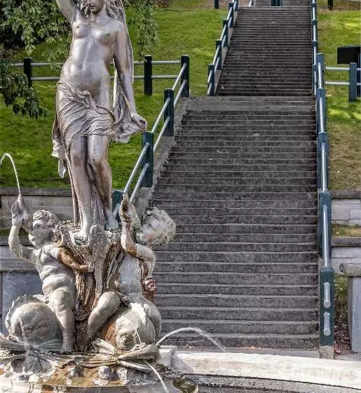 Bed and Breakfast Ravenscroft Inn