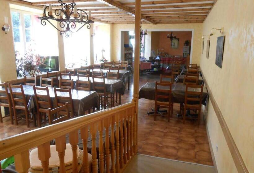 호스텔 La Vieille Auberge