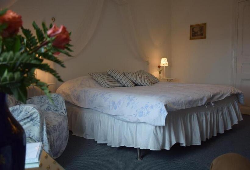 ベッドアンドブレックファースト Le Plein Air