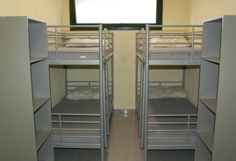 Granja Escola La Perdiu Hostel