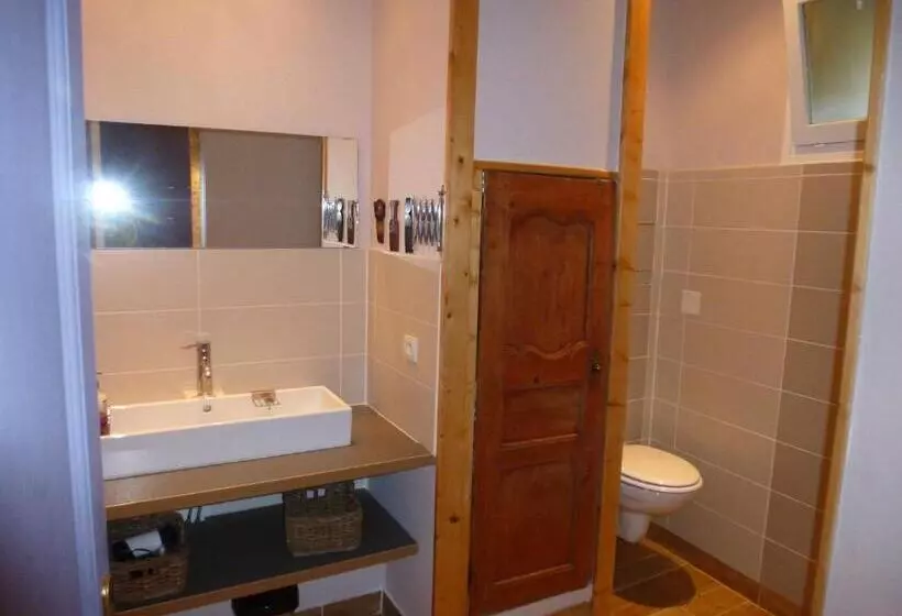 Majatalo Château La Villatade