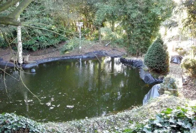 Majatalo Croissant De Lune