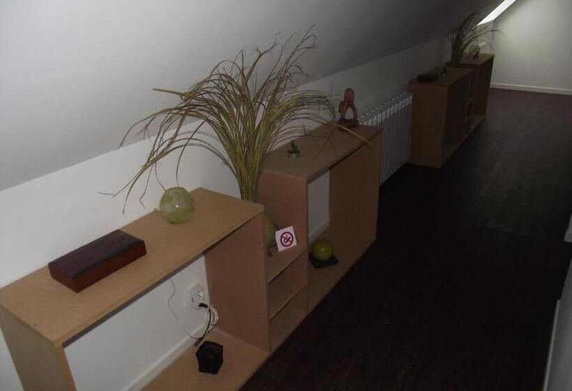 بنسيون Croissant De Lune