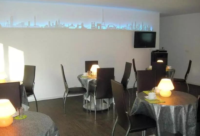 Majatalo Croissant De Lune