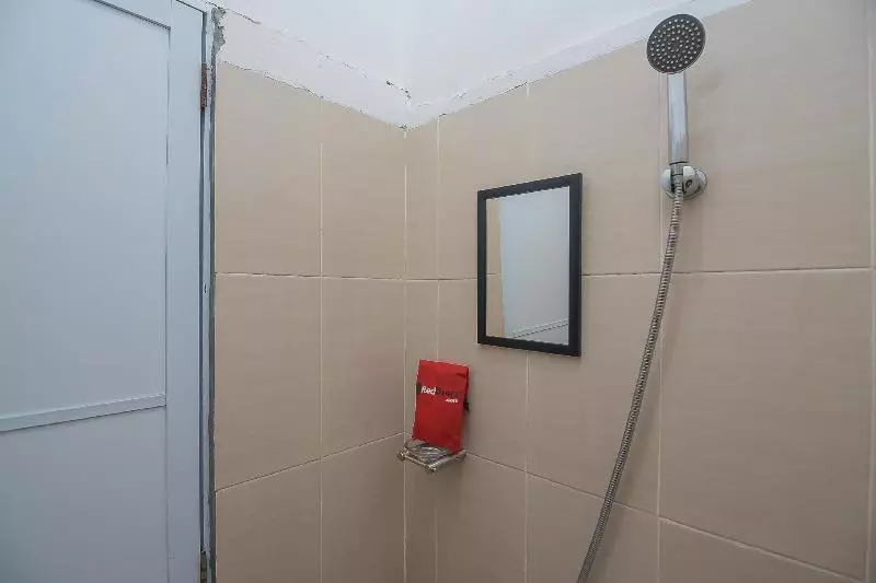 ペンション Buana Vista Kostel By Reddoorz