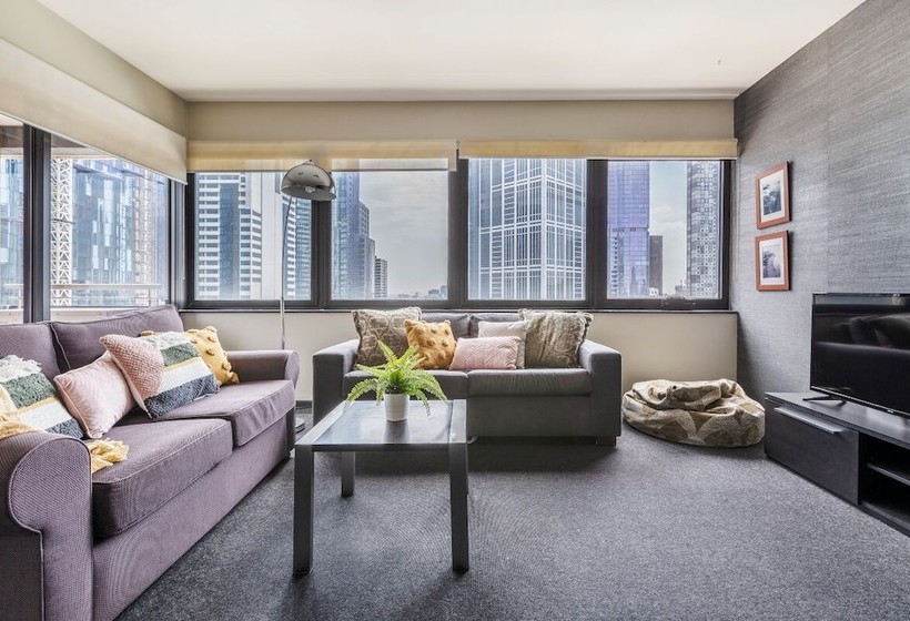 1714/250 Elizabeth Big 2 Bedrooms Heart Of Melbourne Cbd