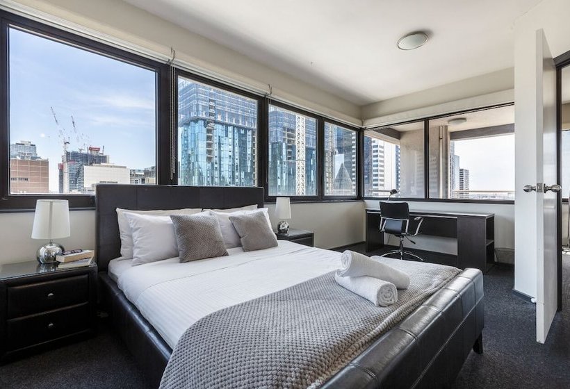 1714/250 Elizabeth Big 2 Bedrooms Heart Of Melbourne Cbd