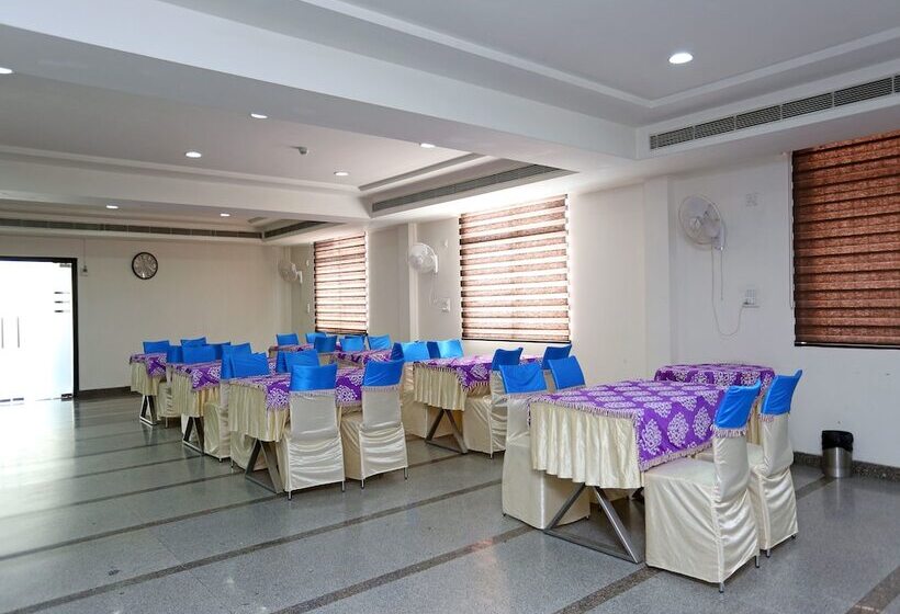 Hotel Prime By Oyo Rooms