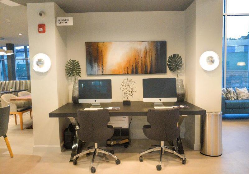 Radisson Hotel Atlanta Airport