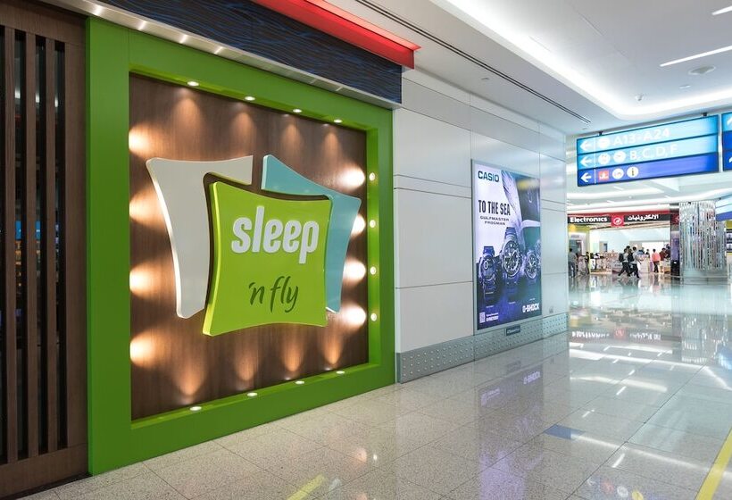 Отель Sleep N Fly Sleep Lounge, A Gates Terminal 3 Transit Only