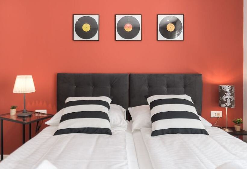 Panzió 4 Elements Old Town Views Rooms