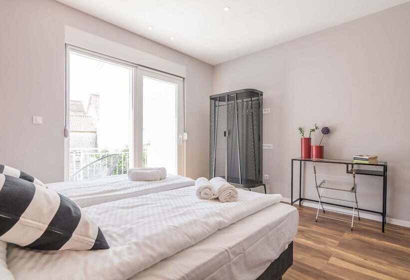 Panzió 4 Elements Old Town Views Rooms