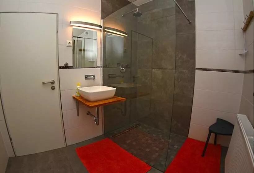 Majatalo Boardinghouse Oldenburg