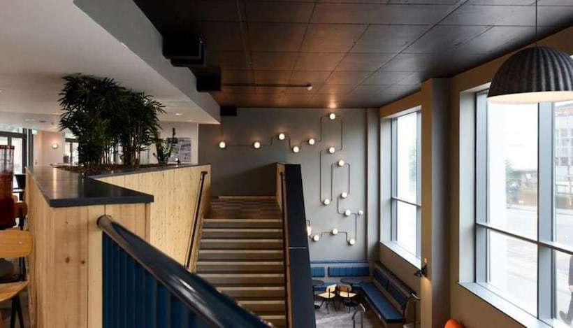 Pensiune Dobbie S Point Campus Accommodation