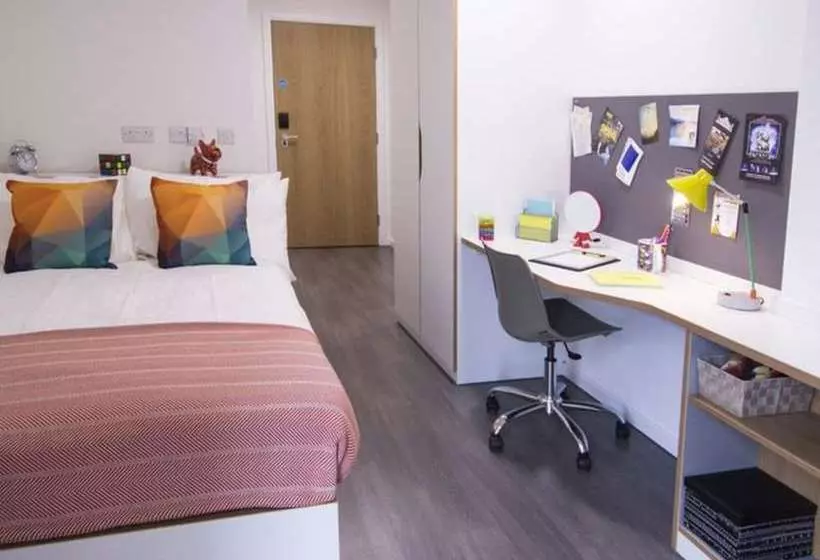 پانسیون Dobbie S Point Campus Accommodation