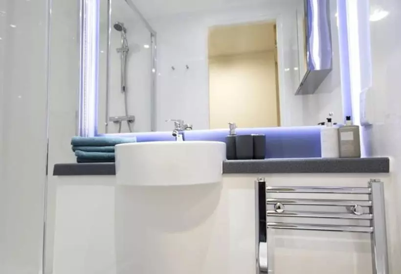 پانسیون Dobbie S Point Campus Accommodation