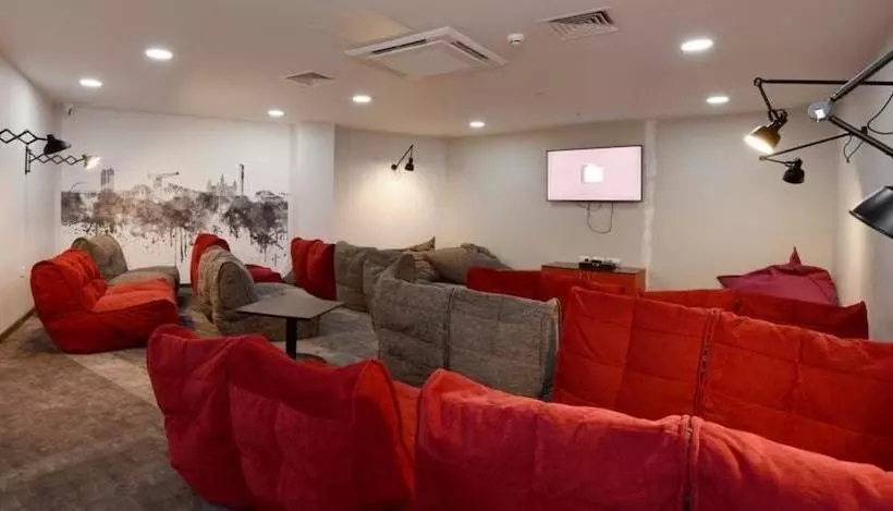 پانسیون Dobbie S Point Campus Accommodation