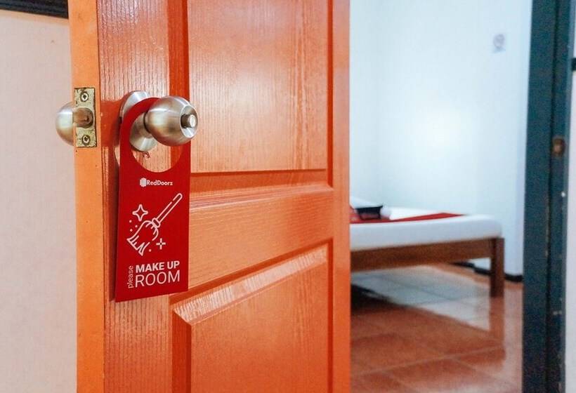 پانسیون Reddoorz @ Humayhumay Road Lapulapu