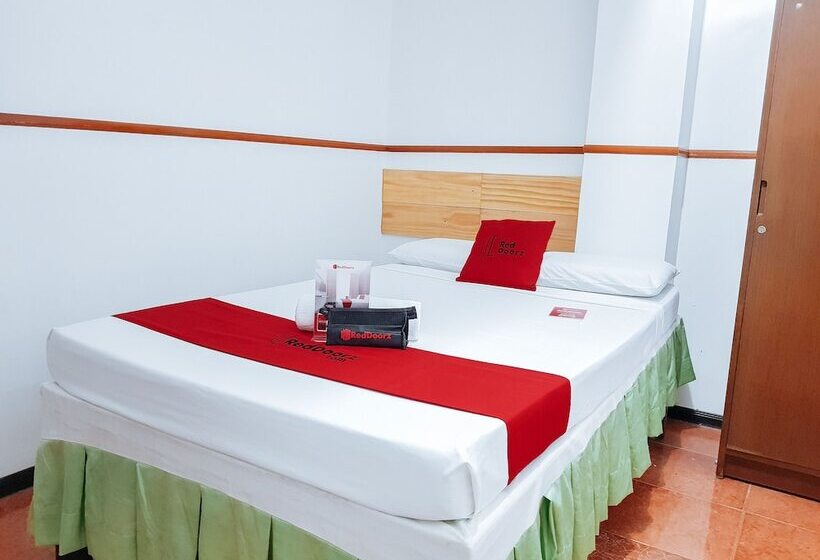 پانسیون Reddoorz @ Humayhumay Road Lapulapu