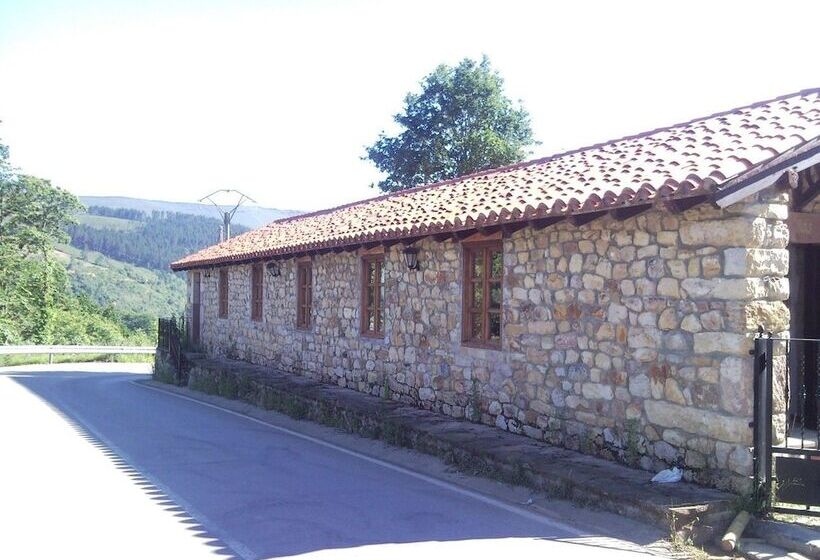 호스텔 Alojamiento Rural Cabuerniaventura