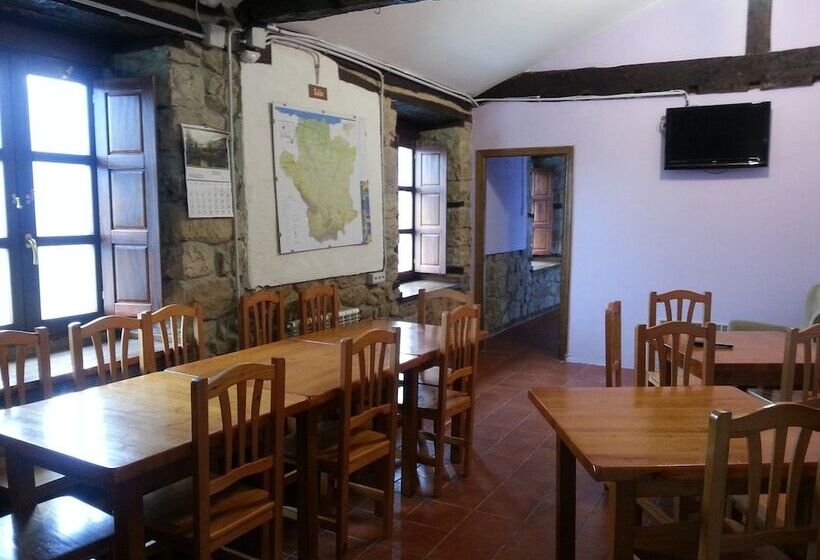 호스텔 Alojamiento Rural Cabuerniaventura