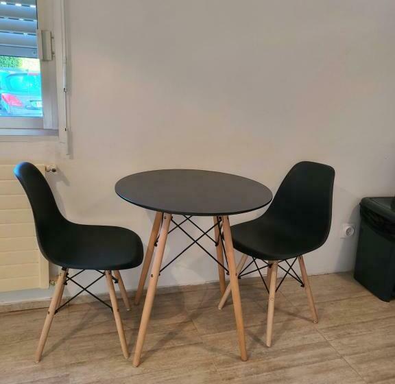 Appartement Meublé Avec Stationnement Privé