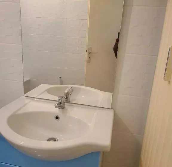 Appartement Meublé Avec Stationnement Privé