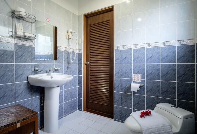 Szálloda Kasai Village Dive Resort