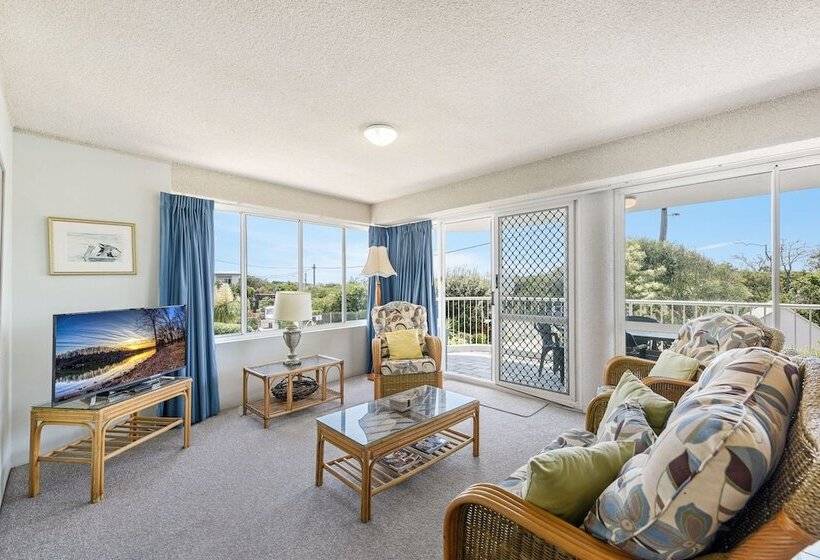 Ocean Shores 2   2/60 64 Peregian Esplanade