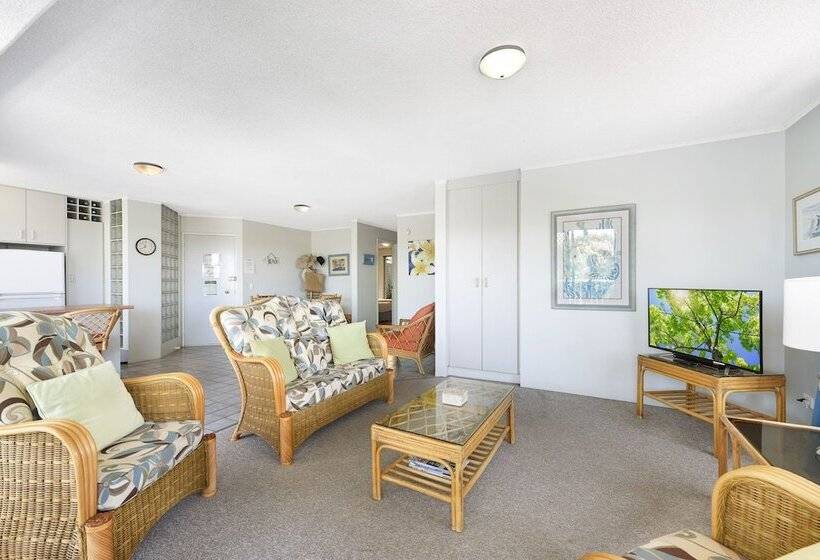 Ocean Shores 2   2/60 64 Peregian Esplanade