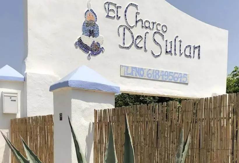 پانسیون Alojamiento Rural El Charco Del Sultán