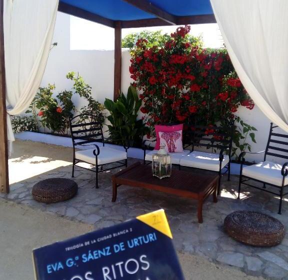 پانسیون Alojamiento Rural El Charco Del Sultán