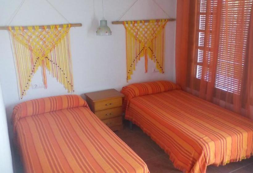 پانسیون Alojamiento Rural El Charco Del Sultán