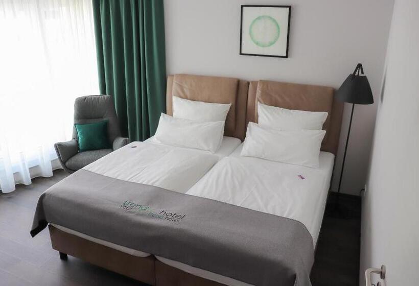 פנסיון Trendic