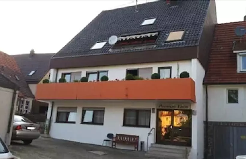 Pension Laas