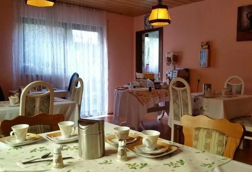 Pension Laas