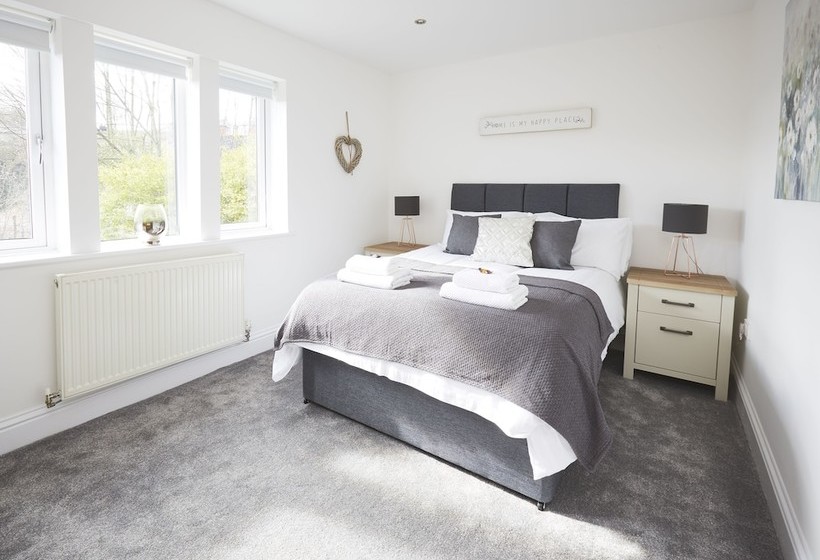 Royal Calderdale Lodge