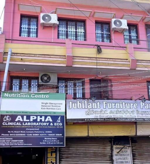 تختخواب و صبحانه Abishek Mansion