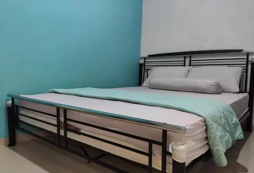 هتل Spot On 2789 Omah Jenitra Syariah