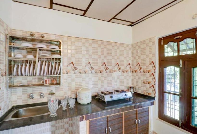 펜션 Oyo Home 68553 Peaceful Family Suite Dharamshala