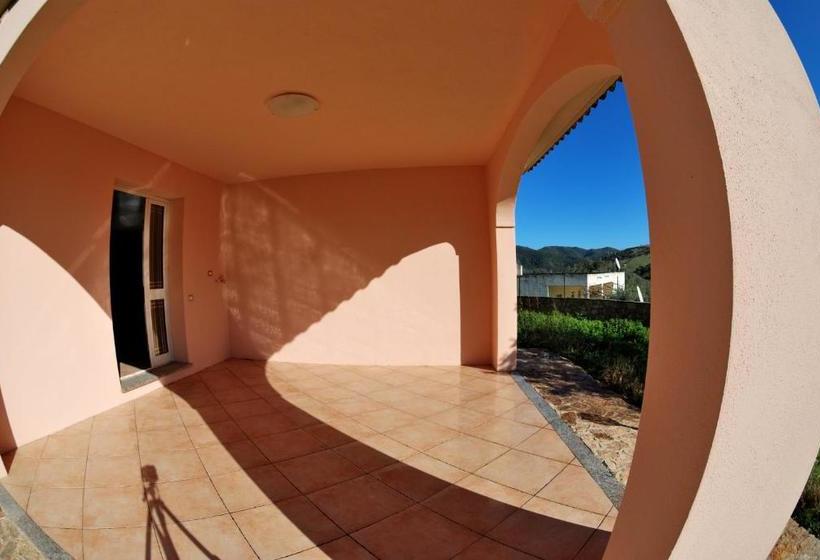 Пансион Schifoni House