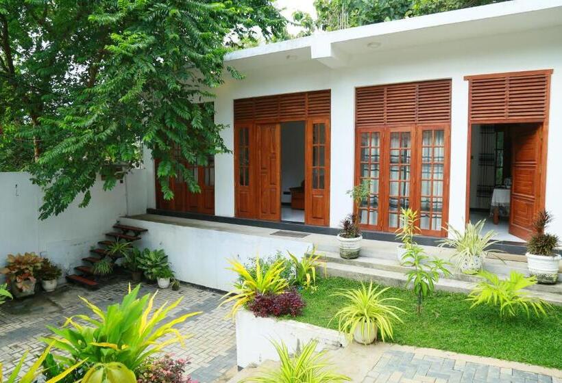 بنسيون Verona D' Oro