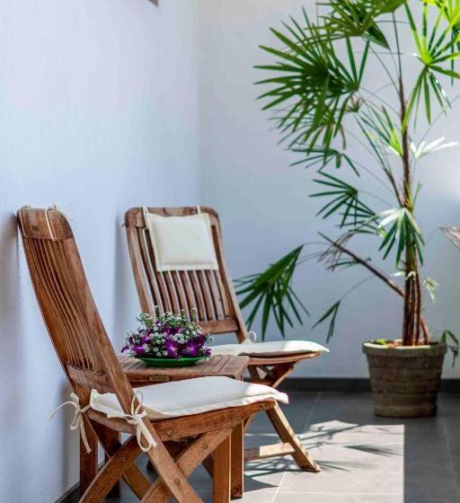 مبيت وإفطار Brixia Cafe & Guest