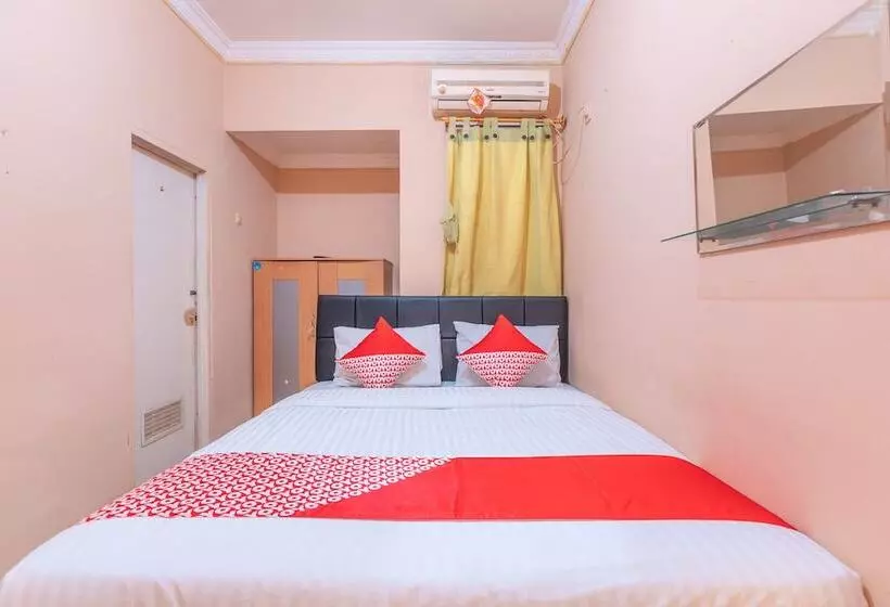 ホテル Mulia Raja Kost Near Eka Hospital Bsd