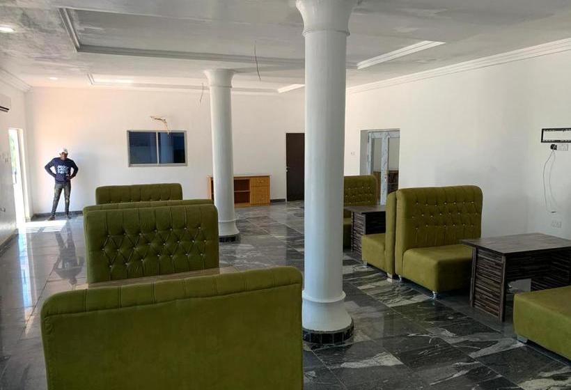 هتل Nordhaus Suites Garden And Tours