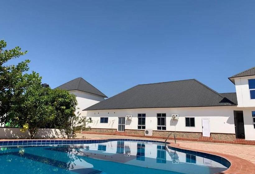 هتل Nordhaus Suites Garden And Tours