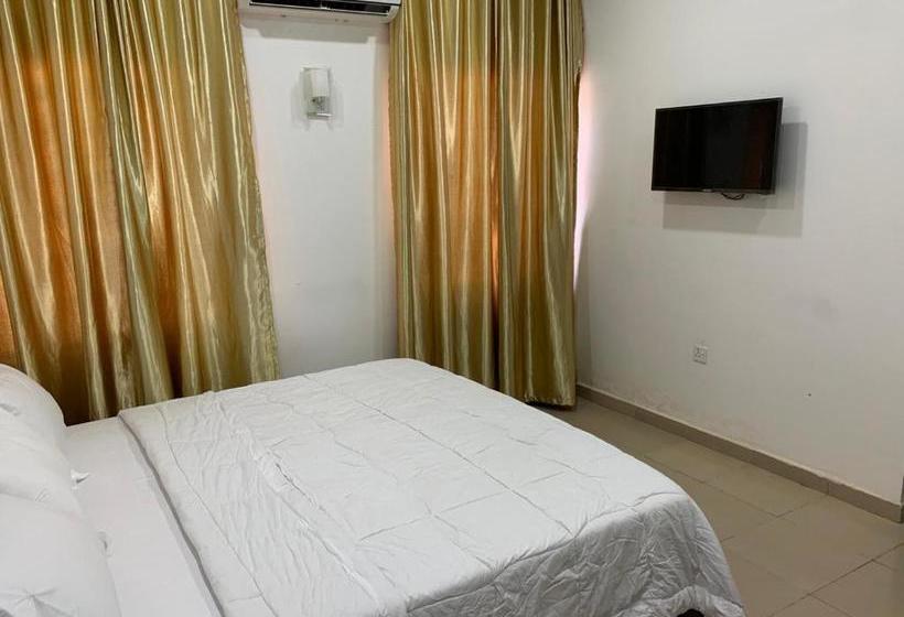 هتل Nordhaus Suites Garden And Tours