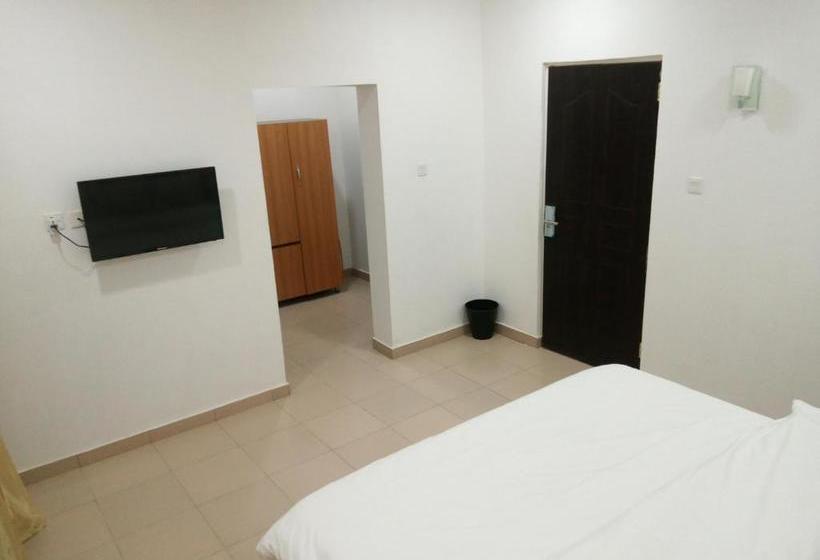 هتل Nordhaus Suites Garden And Tours