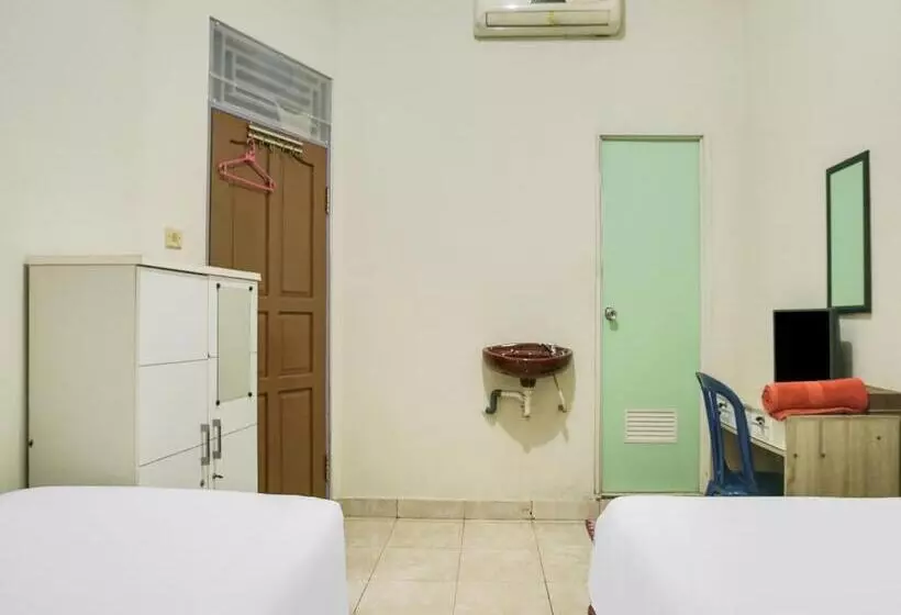 ホテル Oyo 2872 Garuda Guest House