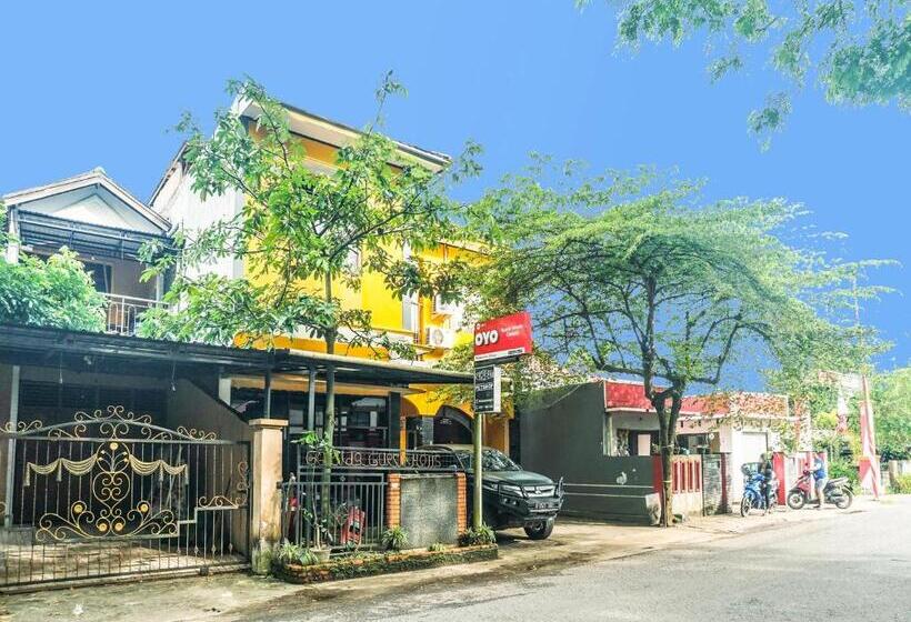 בית מלון כפרי Oyo 2872 Garuda Guest House